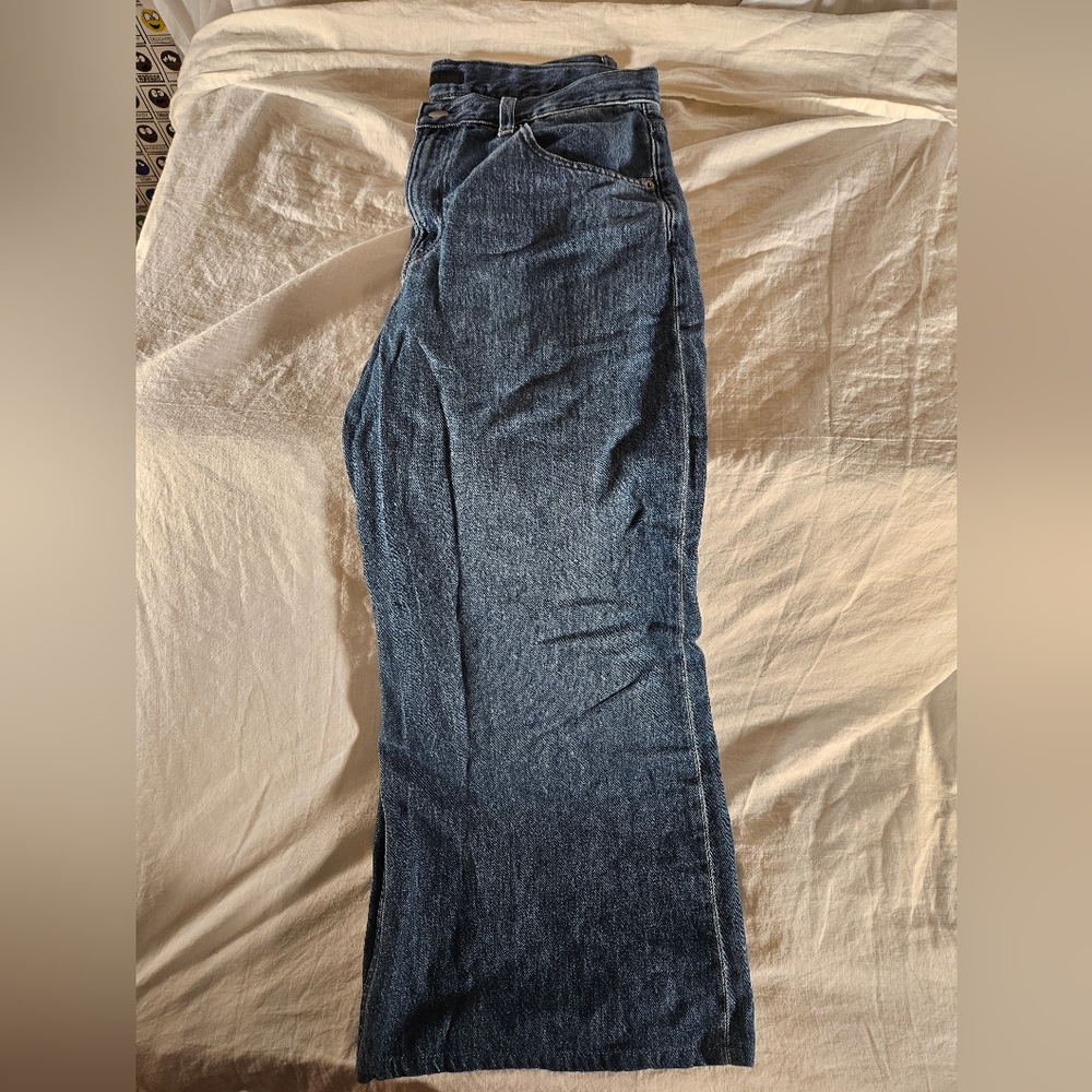 Uniqlo NWOT Petite Mid Rise Classic Blue Wide Leg Flare Denim Jeans